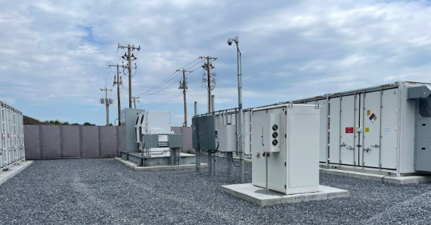 Utility-scale battery energy storage system at Encore Renewable Energy’s South Street project in Middlebury, Vermont.