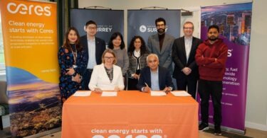 Representatives from the University of Surrey and Ceres at a clean energy research partnership signing