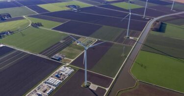 Pure Energie Kraken partnership wind turbines battery storage renewable energy infrastructure